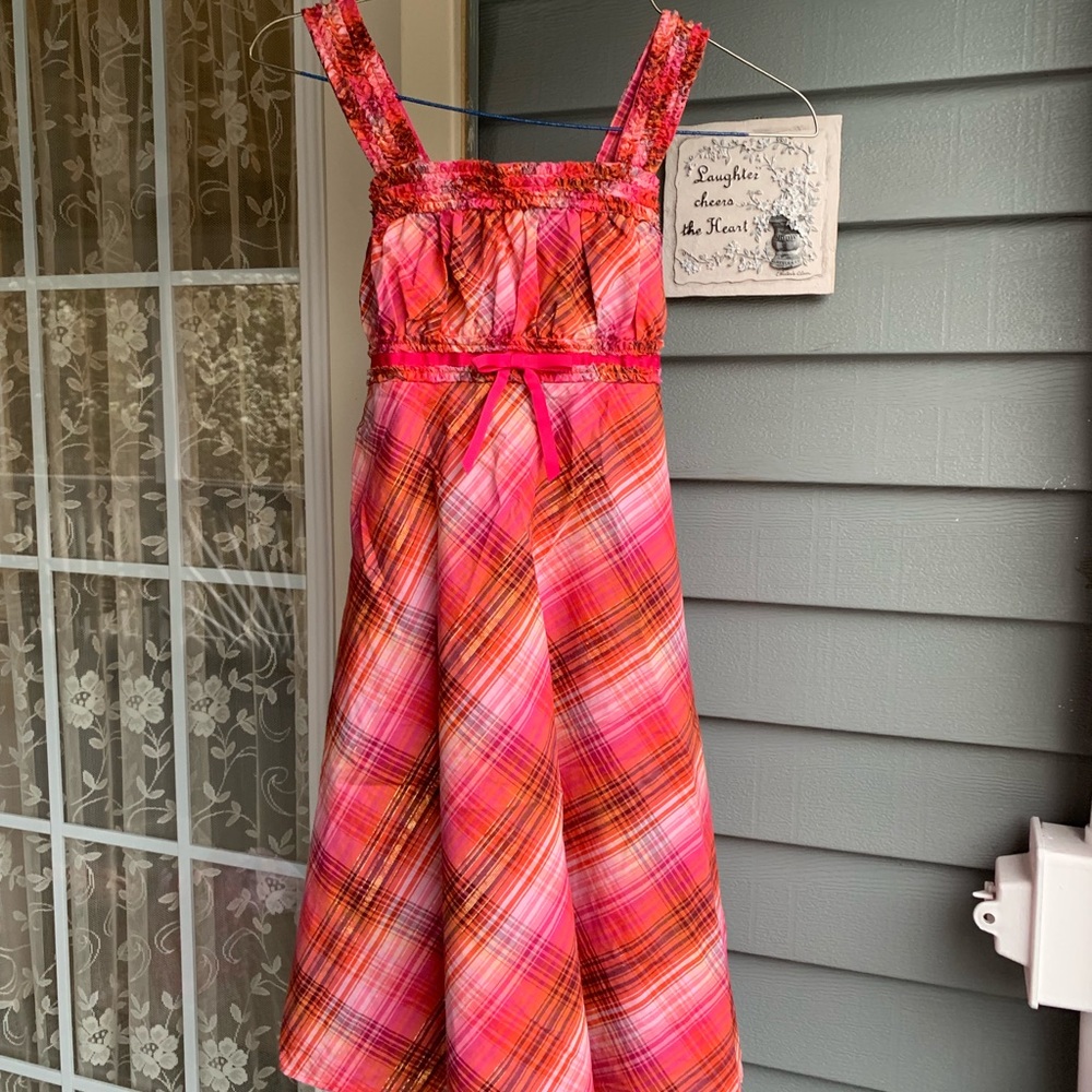 Girls pink dress
